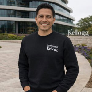 Northwestern I Kellogg Antigua Men's Victory Black Crewneck Sweatshirt